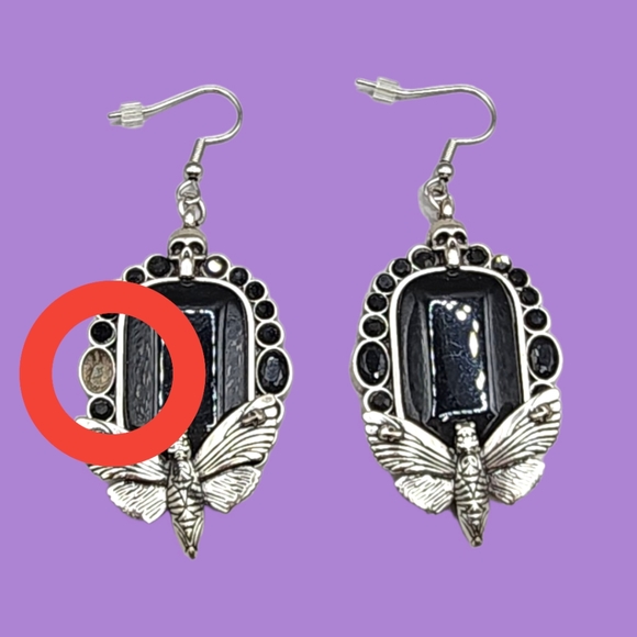 Killstar Clarice Earrings - Picture 5 of 7